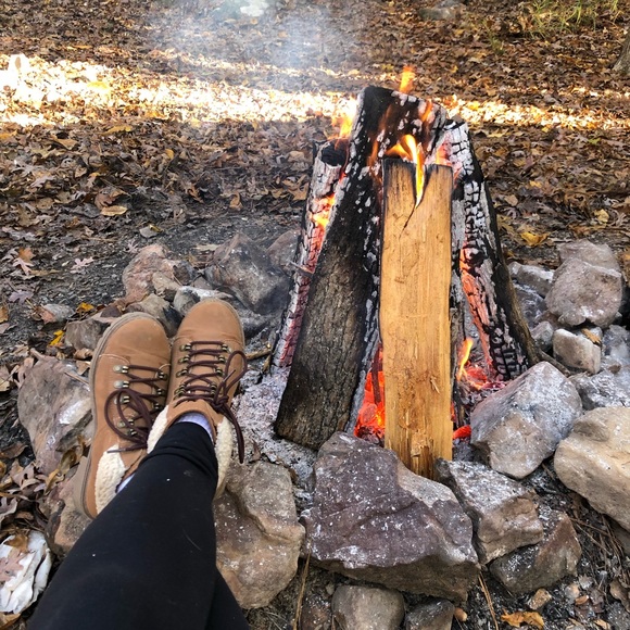 Meet your Posher, Stephanie - Picture 2 of 3